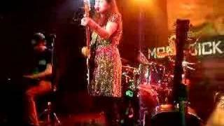 Paper and Glue - Emma Pollock (Moby dick, Madrid)