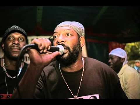 KENNY KNOTS meets DUBATEERS - CREDIT CRUNCH + DUB