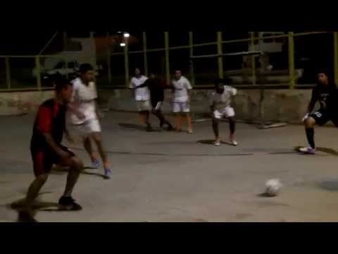 Bonito gol de Careca por cobertura