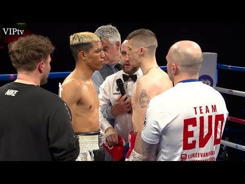 Luke Evans v Robin Zamora at The University of Bolton Stadium 11.03.2023