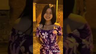 Download lagu senyuman manja si gadis belia nan suci mp3