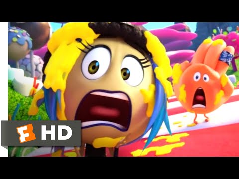 The Emoji Movie - Candy Crush Scene | Fandango Family
