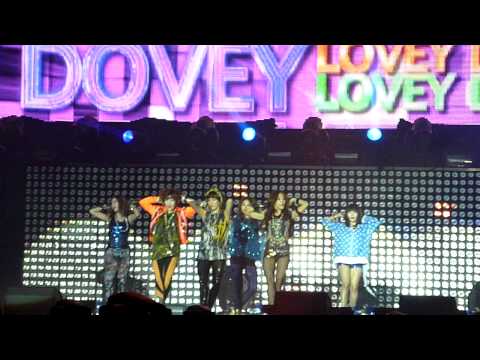 120208 Music Bank in Paris - T-ara - Lovey Dovey (cut)