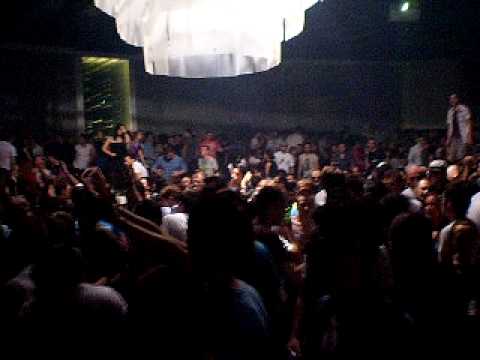 Richie @ Kristal Bucharest closing party 15:05:2010 p3