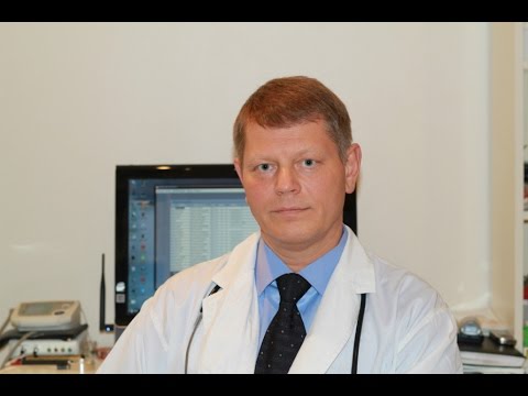 A kezek rheumatoid arthritis tünetei és kezelése