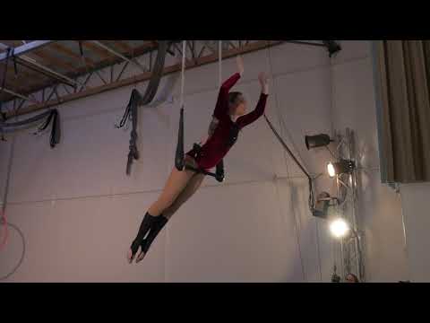 Static trapeze - Spring student show