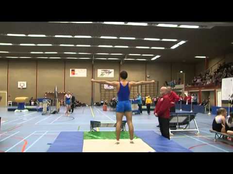 Gymsport TV - Groepsspringen - Spektakel bij NK springen