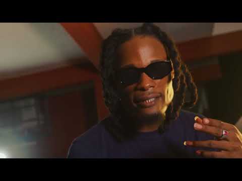 CHAMPION - MAD DAGZ (CLIP OFFICIEL)