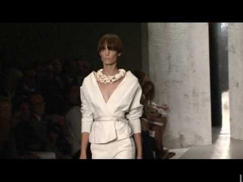 New York : Donna Karan fashion show- Women's Ready to Wear Spring/Summer 2010