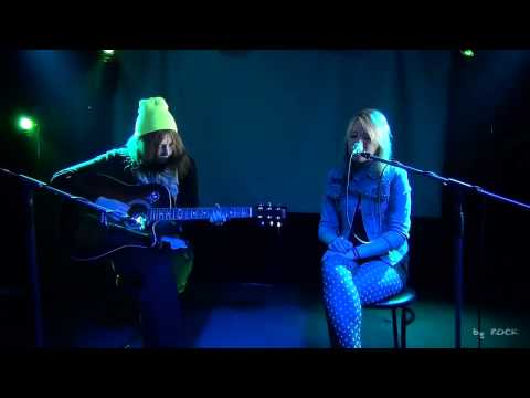 KOREA PARTY vol 25 27 04 2013  Караоке   2NE1   LONELY