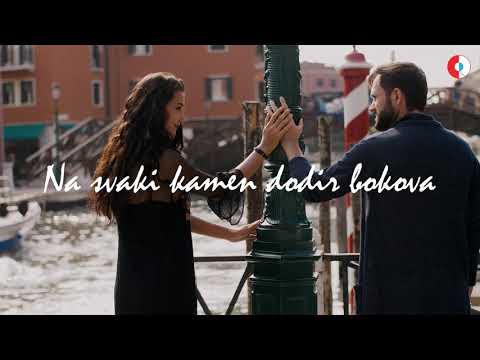 Crvena Jabuka - Bulevar Kaldrma