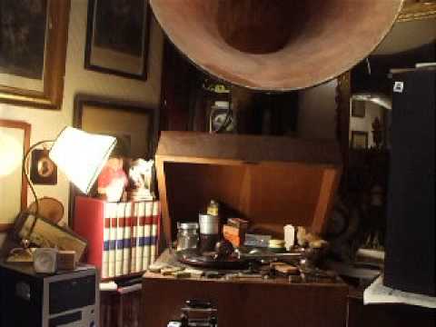 "There's Millions & Millions of Women" Sung by Gracie Fields HMV B8210