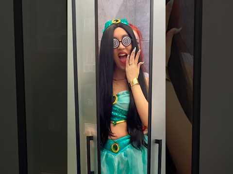 hypnotized the queue to..😮🤭(not for kids)  #jasminemeyer