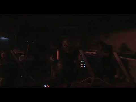 ExYu bend livin la vida loca