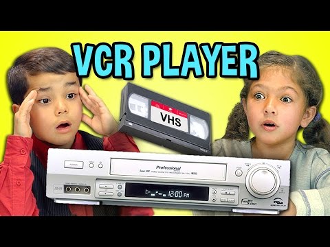 Kinder reagieren auf Videorekorder / VHS