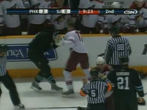 Todd Fedoruk vs Travis Moen