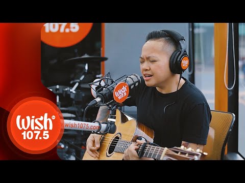 Ice Seguerra performs "Para Lang Sa'yo" LIVE on Wish 107.5 Bus
