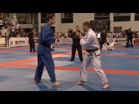 Roger Gracie VS Claudio Calasans / World Championship 2009