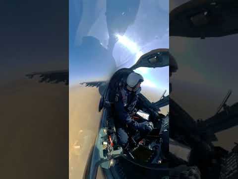 “Birlik — 2025” Harbiy havo kuchlari samolyotlari shartli dushman obyektlarini yakson etdi.