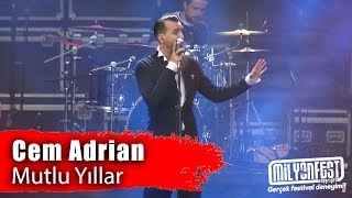 Cem Adrian - Mutlu Yıllar (Performance)