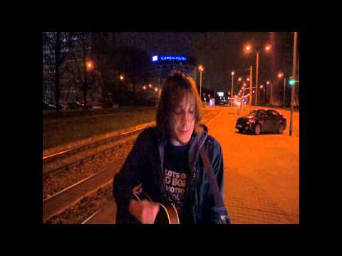 Piotrek Niesłuchowski - Little Black Submarines (acoustic cover)