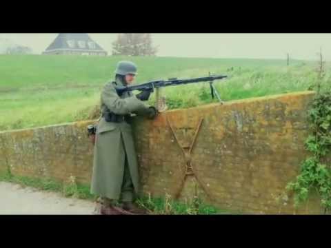 Wehrmacht shoots mg-42
