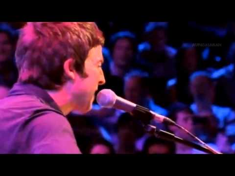 [HD] Noel Gallagher - Merry Christmas Everybody