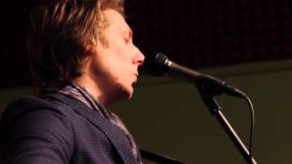 Tell the World - Eric Hutchinson