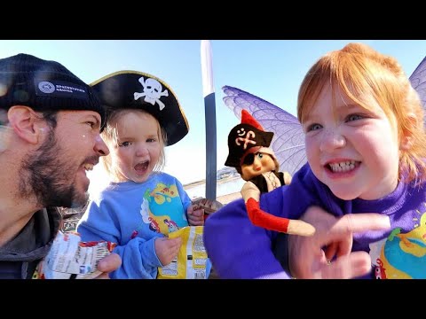 Snowy the PiRATE ELF!! our last Fairy Battle before Winter! Adley & Niko visit new Christmas Lights!