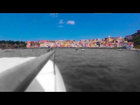 Estate a Napoli, da Bacoli a Procida in barca (GoPro Hero Session)