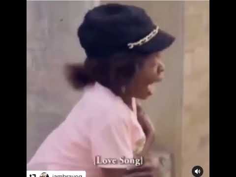 Watch iya gbonkan singing a love song