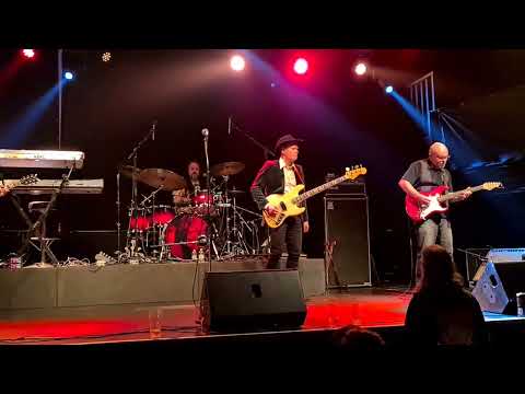 Badding Rockers  - Satumaa Twist, live in Möysä 2022.