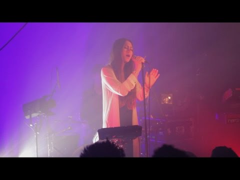 Florence + The Machine - Never Let Me Go (Cover by Jasmine Thompson - live)