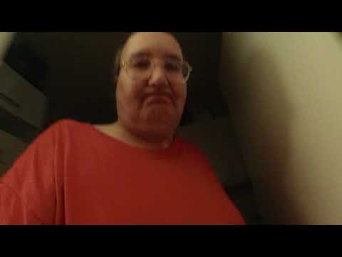 MongoTV_5621 - Min Aftensmad - DANISH MUKBANG - Del 3 - FRIKADELLER Med RIS og BRUN SOVS