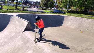 preview picture of video 'Hertford Skatepark 5.10.2014'