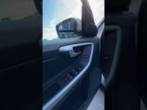 фото volvo xc60 i 0