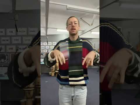 How to Sign Pal in Auslan
