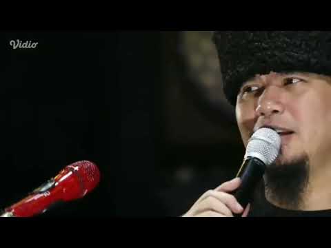 Dewa 19 pandawa 5 reunion.. with Ari lasso dan Aksan.. petuah bijak live