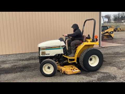 6288 - Cub Cadet 7233 Tractor