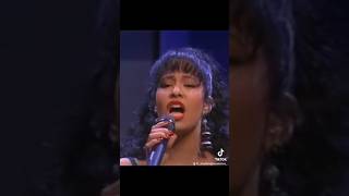 Selena Quintanilla performing “Where Did the Feeling Go” at the 1991 TMAs #selenaquintanilla