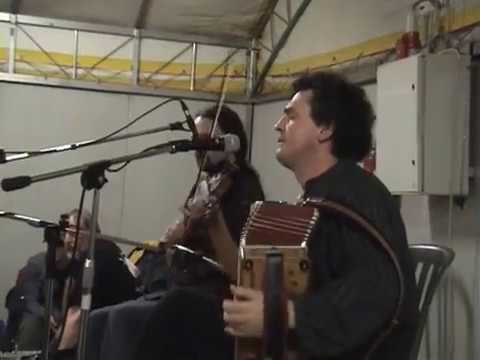 Vialfrè 2007- Gran bal trad- scene del festival in ordine sparso