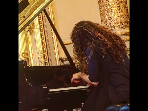 Sylvie Courvoisier solo piano @ Salon Dorado ,Teatro Colon . Buenos Aires