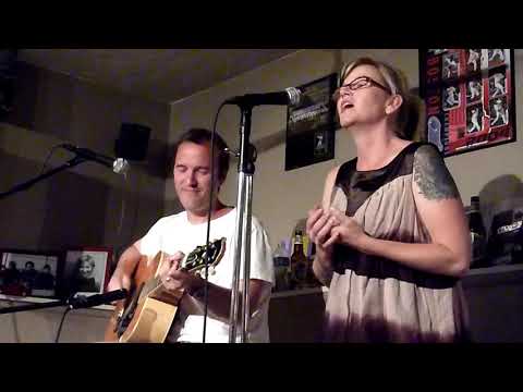 Kay Hanley - In Clouds (@ Kiva House 2009)