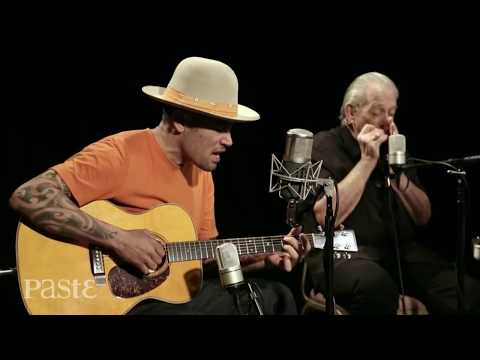 Ben Harper and Charlie Musselwhite at Paste Studio NYC live from The Manhattan Center