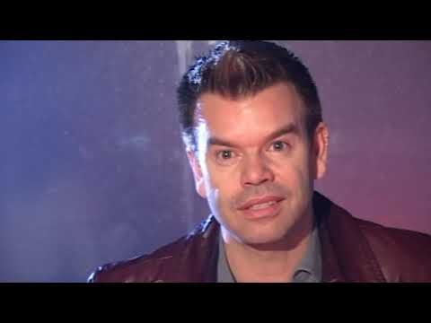 Paul Oakenfold spins ALL Vinyl LIVE on Instagram from The Record Parlour