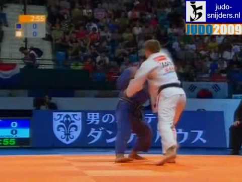 Judo 2009 Rotterdam: Jae-Bum Kim (KOR) - Alexandr Kassachev (KAZ) [-81kg].
