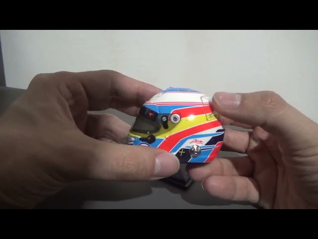 Vídeo relacionado con OPO 10 - Casco de Fórmula 1 Compatible con Ferrari F1: Fernando Alonso 2012 - Escala 1/5 - CAS05