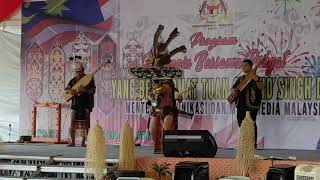 Download lagu Traditional Sape Music & Ngajat Dance mp3 Download lagu Traditional Sape Music & Ngajat Dance mp3