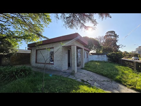 Casa de 3 dormitorios en venta en Parque Carrasco/Shangrila, Canelones