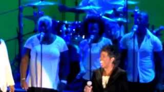 Gladys Knight - Make Yours A Happy Home at Hollywood Bowl 2014